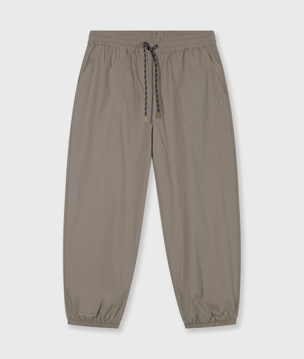 crinkle jogger | fog