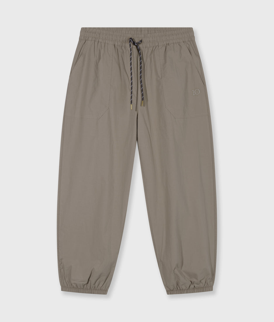 crinkle jogger | fog