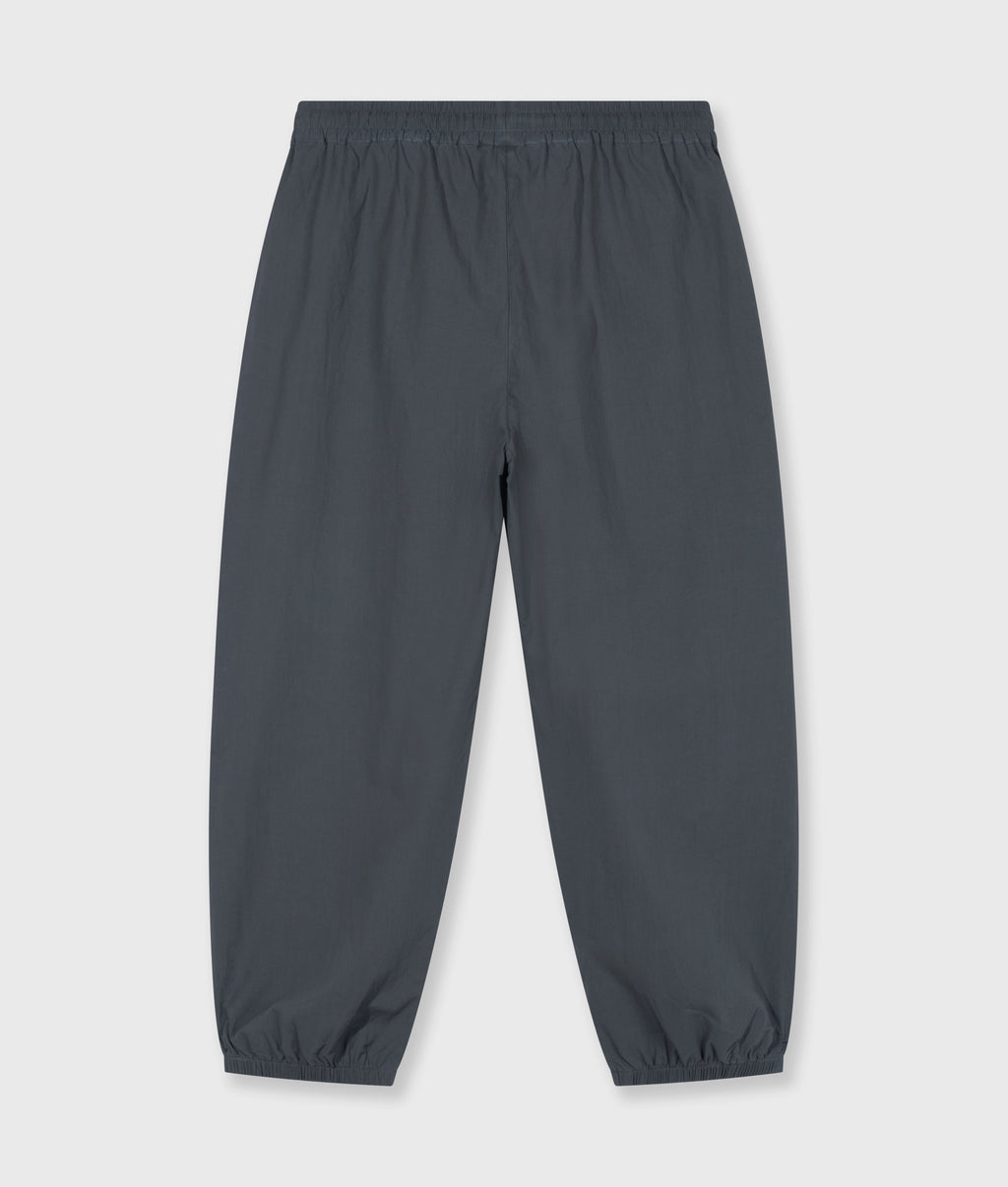 crinkle jogger | steel blue