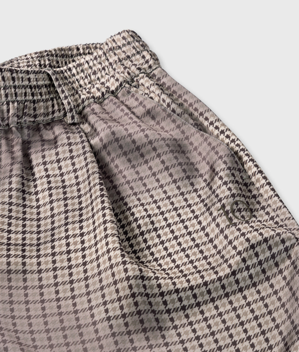 fluid pants check | champagne