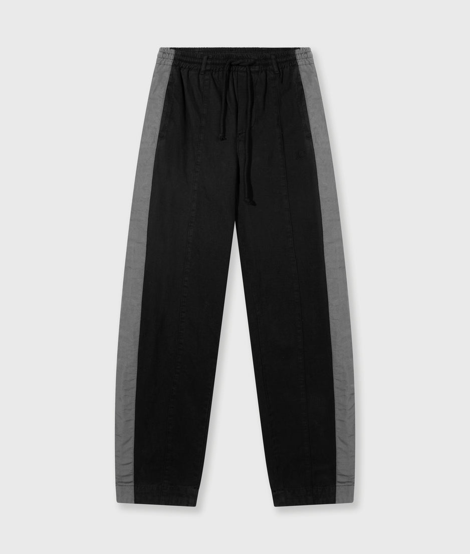 wide tapered pants twill | black