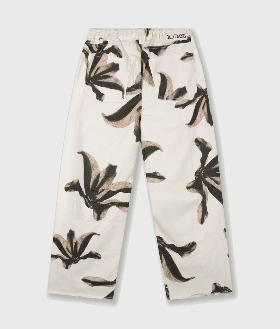 western pants flower | ecru