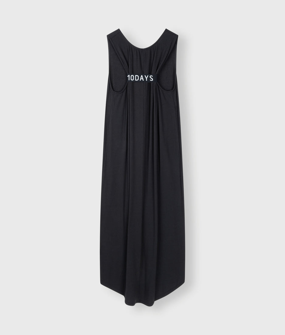 soft cinch back dress | black
