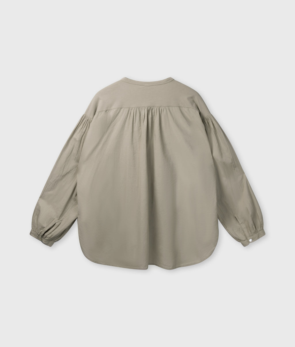 flowy blouse | fog