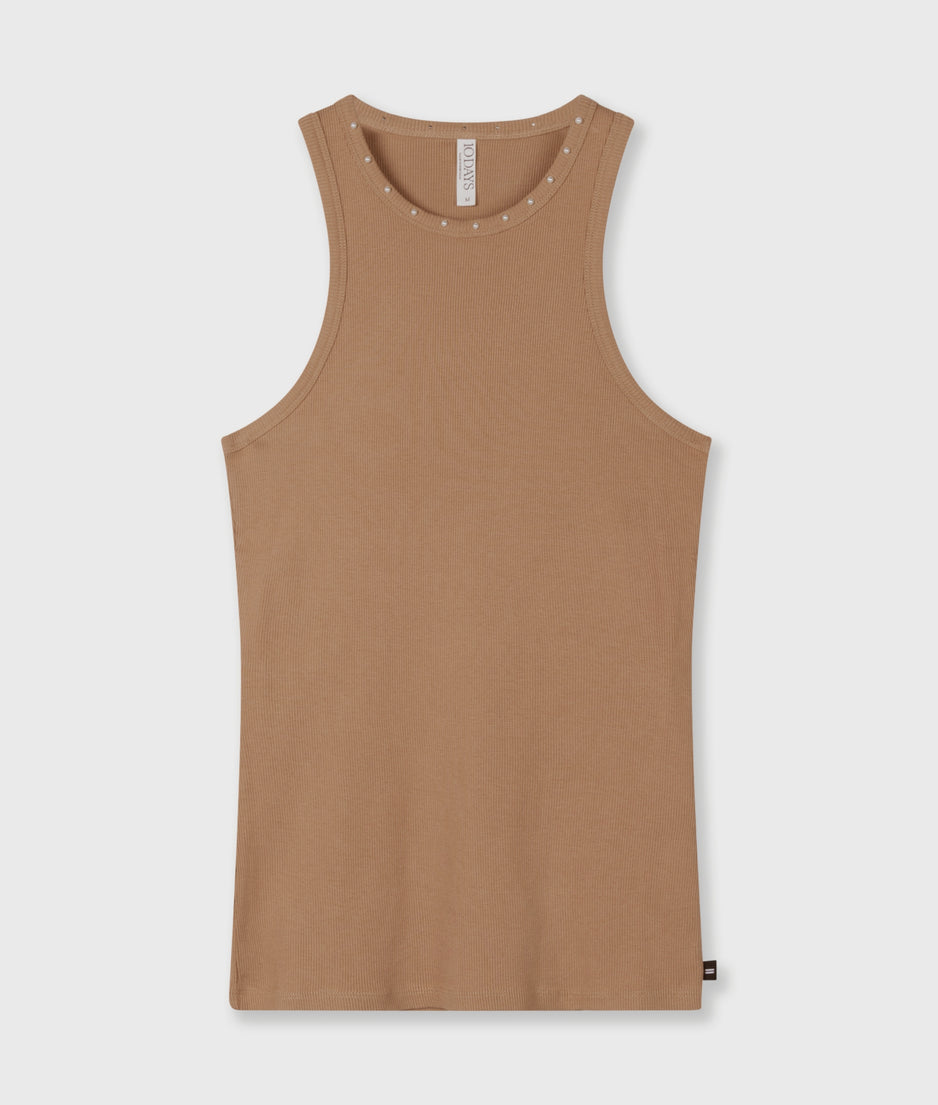 tank top pearls | fudge
