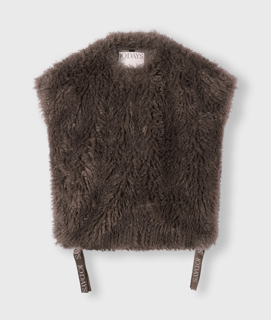 the Bobbie gilet | moonrock