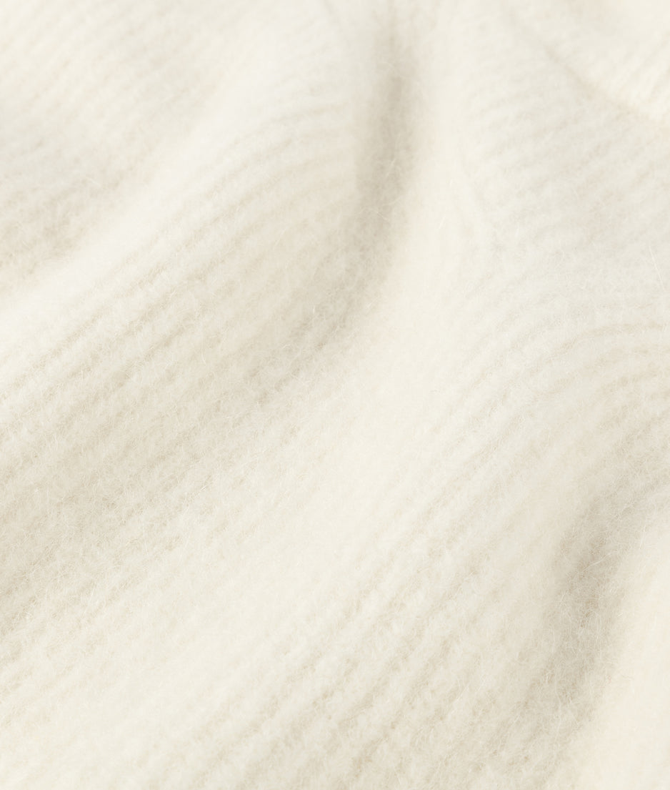 short soft knit sweater | ecru