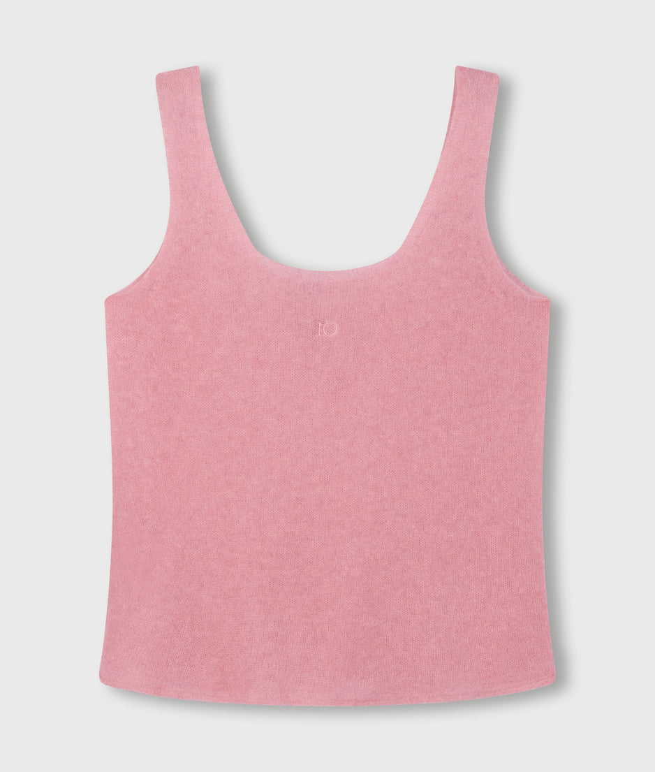 knit top | bright raspberry