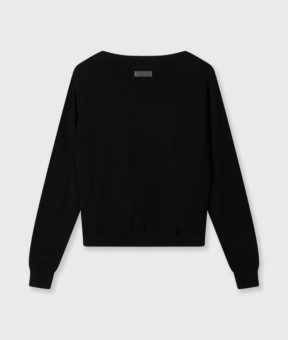 deep neck knit sweater | black