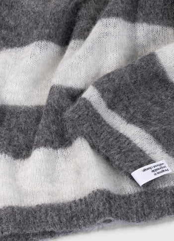 thin knit sweater | antra melee/white grey melee