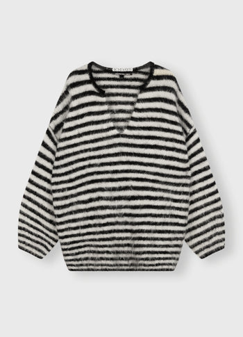 soft oversized sweater stripes | ecru/black