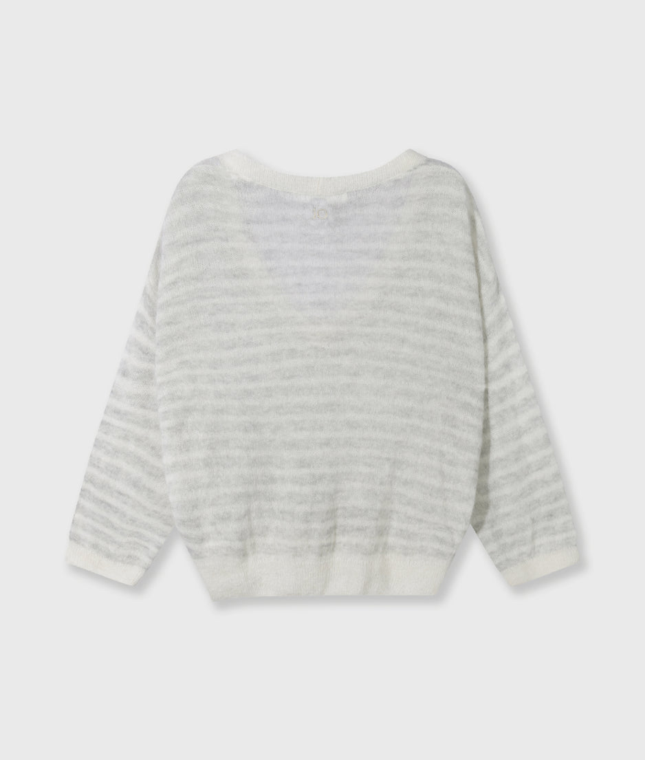 thin v-neck knit sweater | light grey melee/ecru