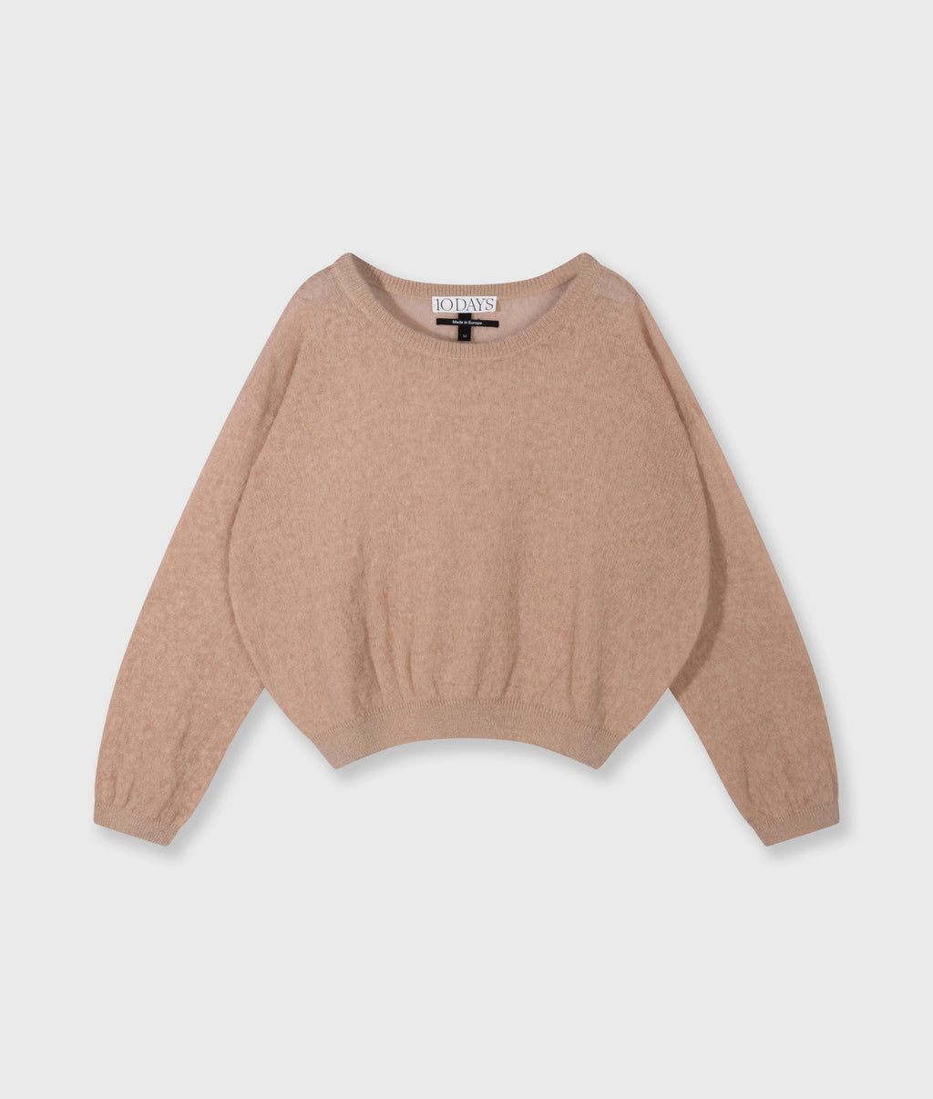 thin knit sweater | light fudge
