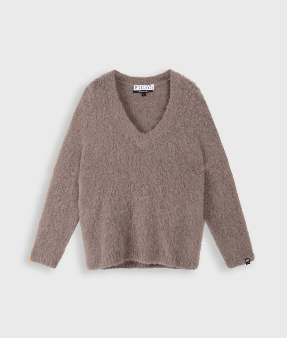 v-neck knit sweater | moonrock