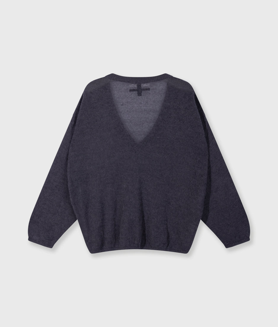 thin v-neck knit sweater | steel blue