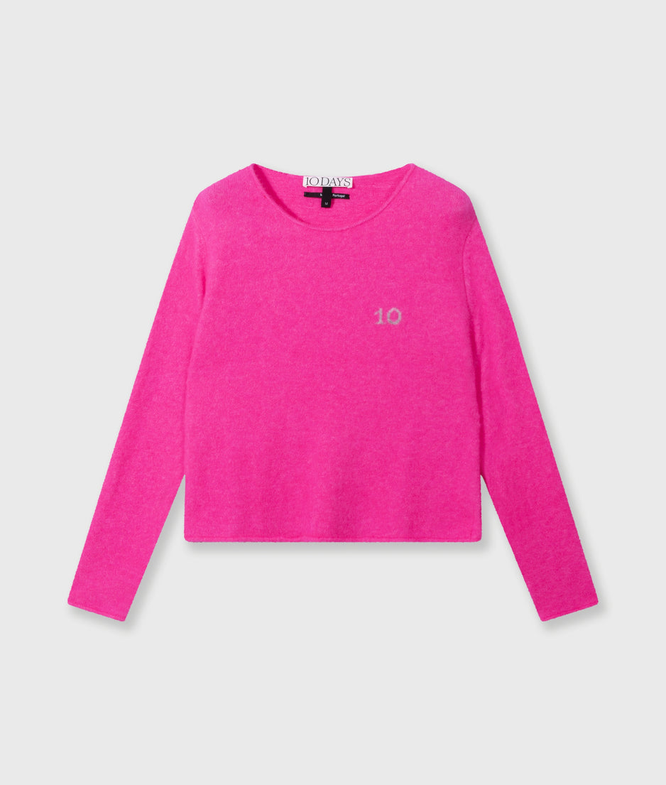 knit sweater | neon pink
