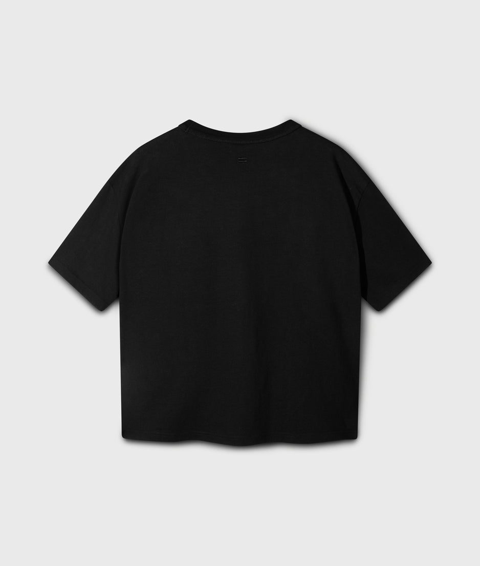 tee pearls | black