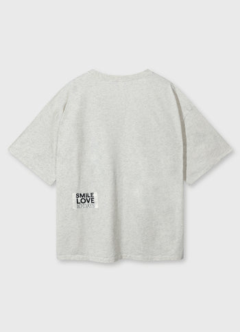 statement tee smile love | soft white melee