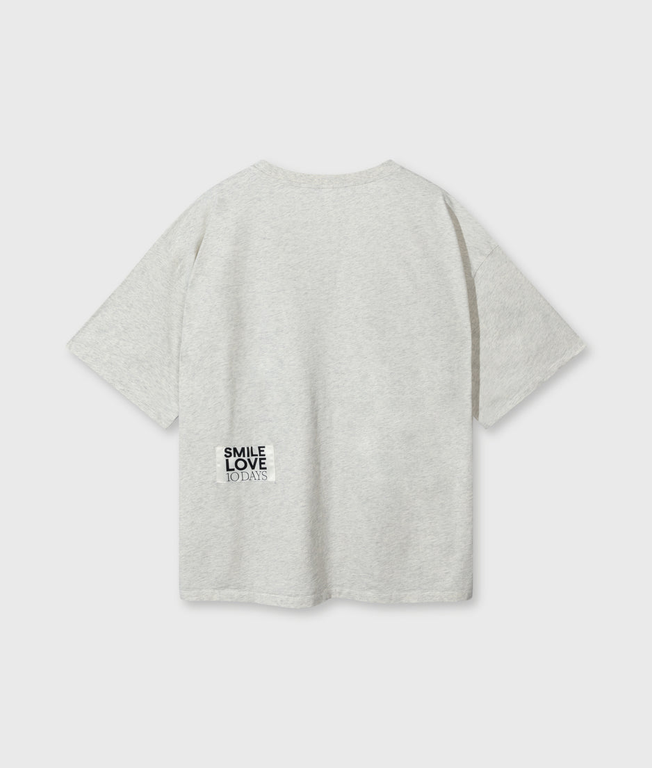 statement tee smile love | soft white melee