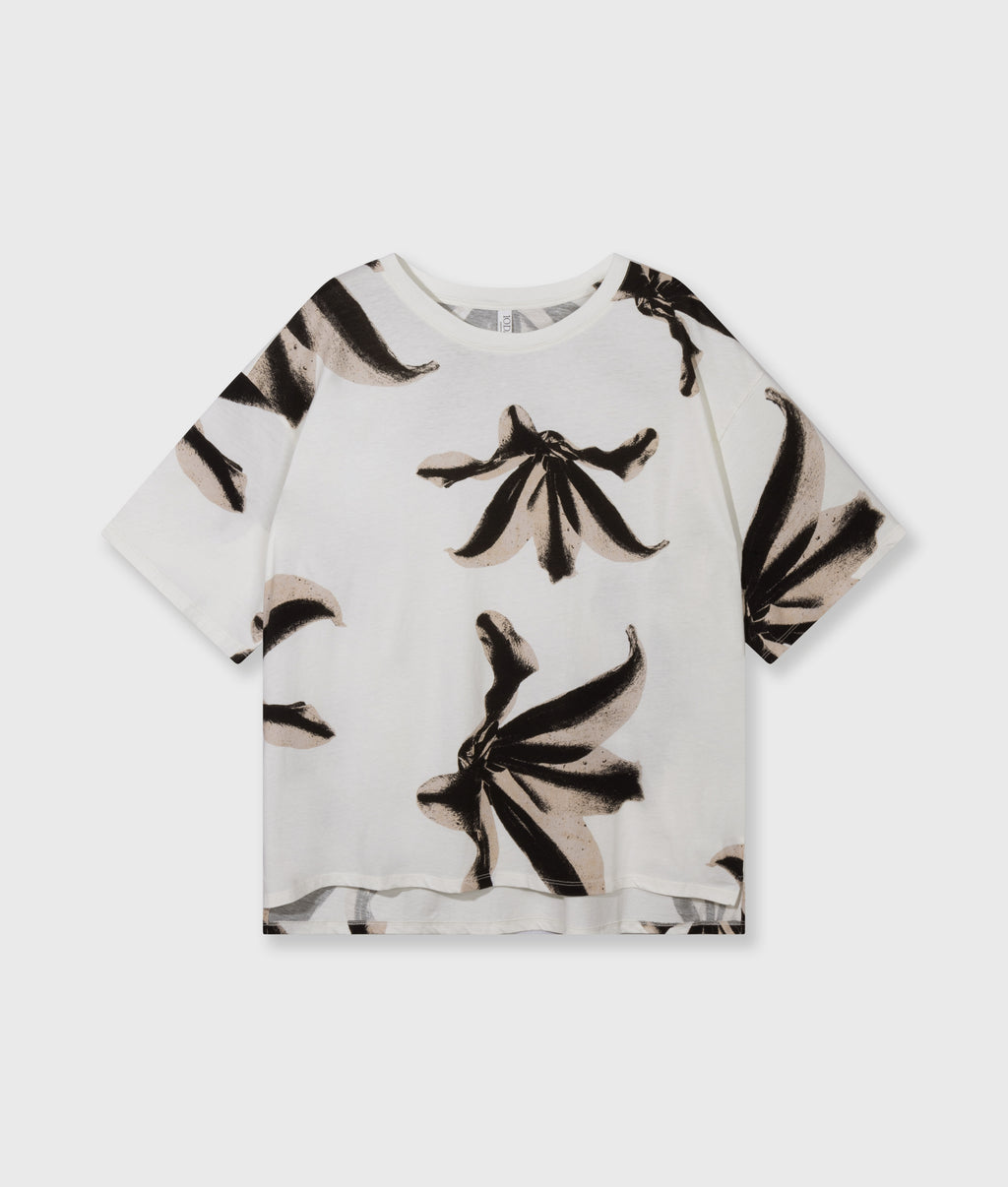 tee flower | ecru