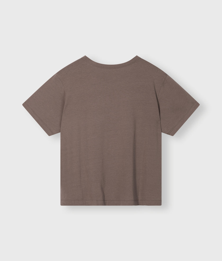 petite tee modal | moonrock