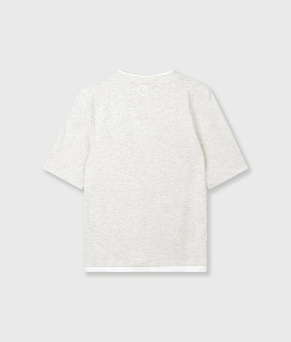 double layer v-neck tee | soft white melee