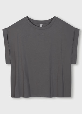 wide tee | oil