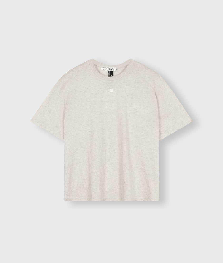 shortsleeve tee medal | soft white melee