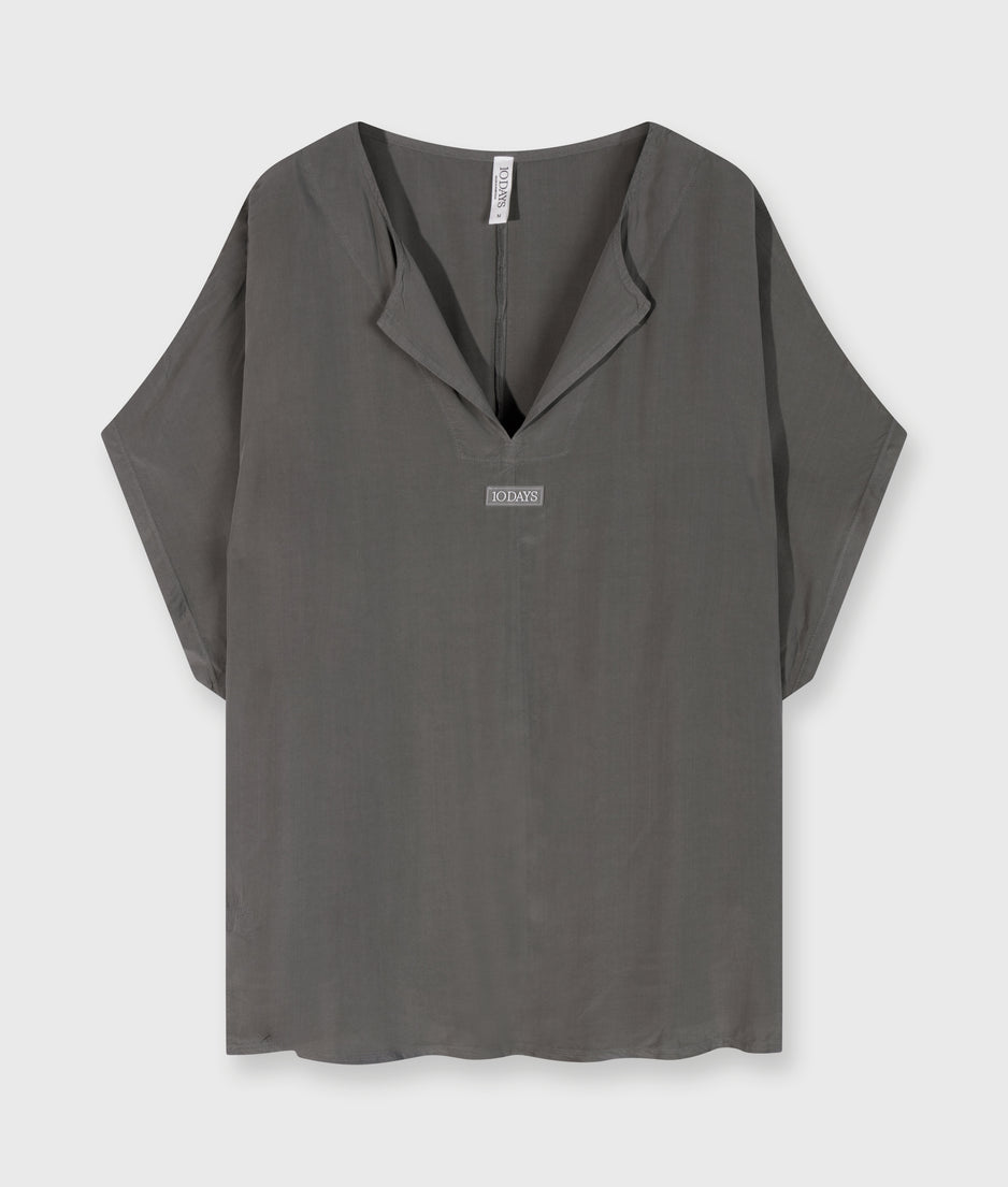 kimono top | oil