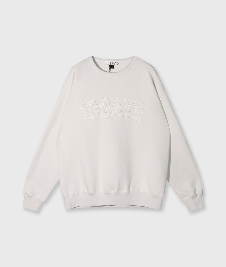 statement sweater | cleansing kit