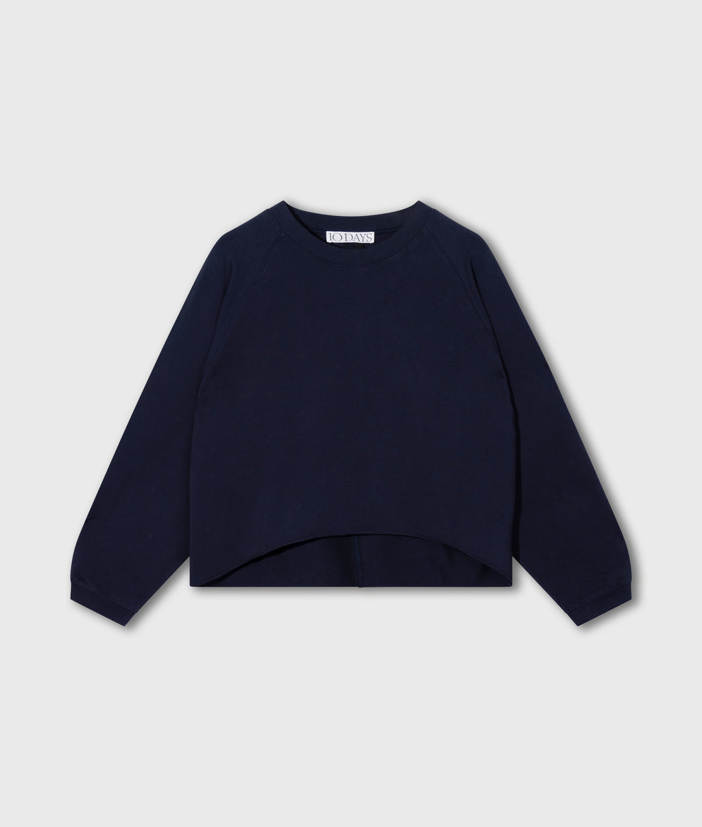 silent chique raglan sweater | night sky