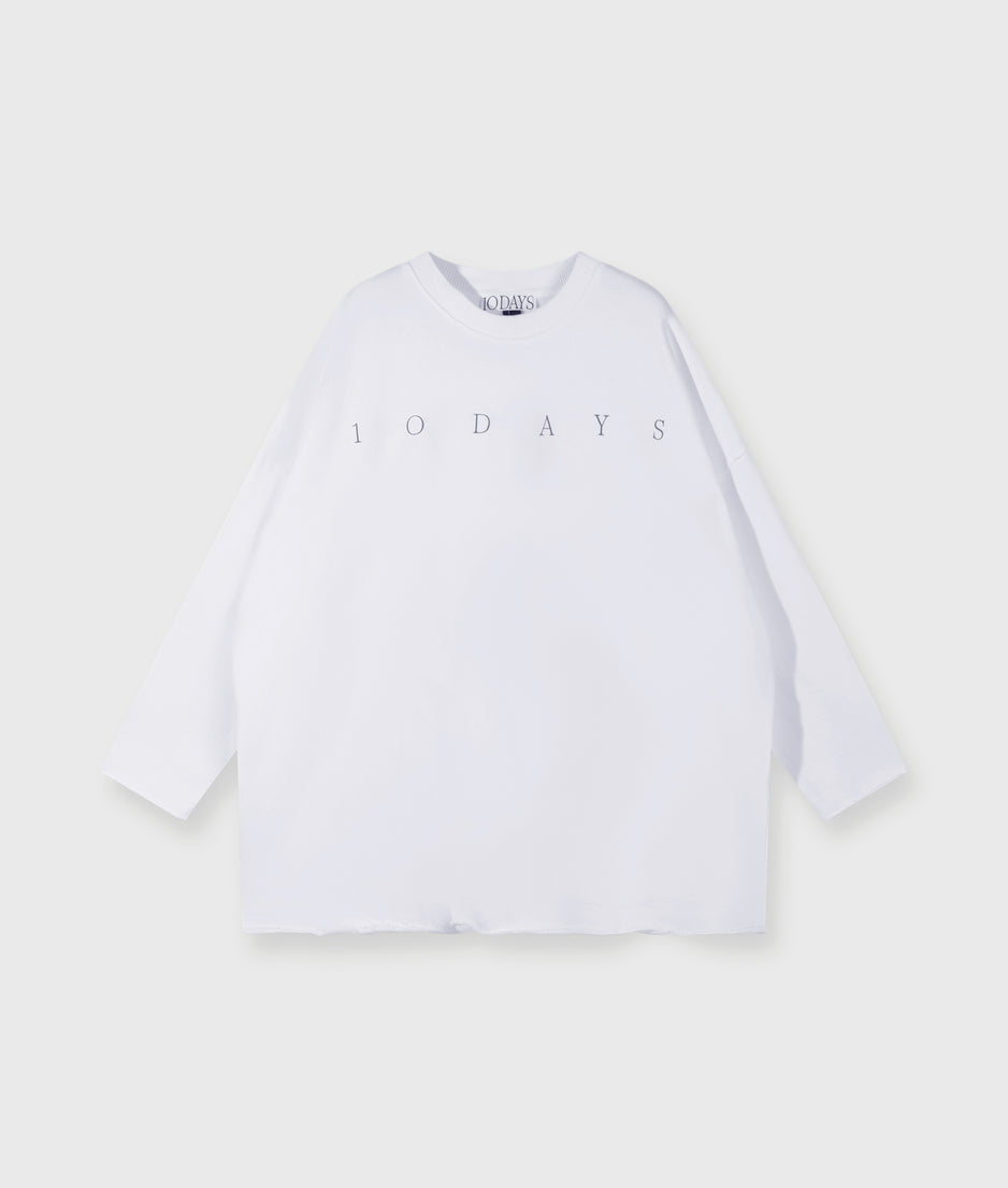 beach sweater | white
