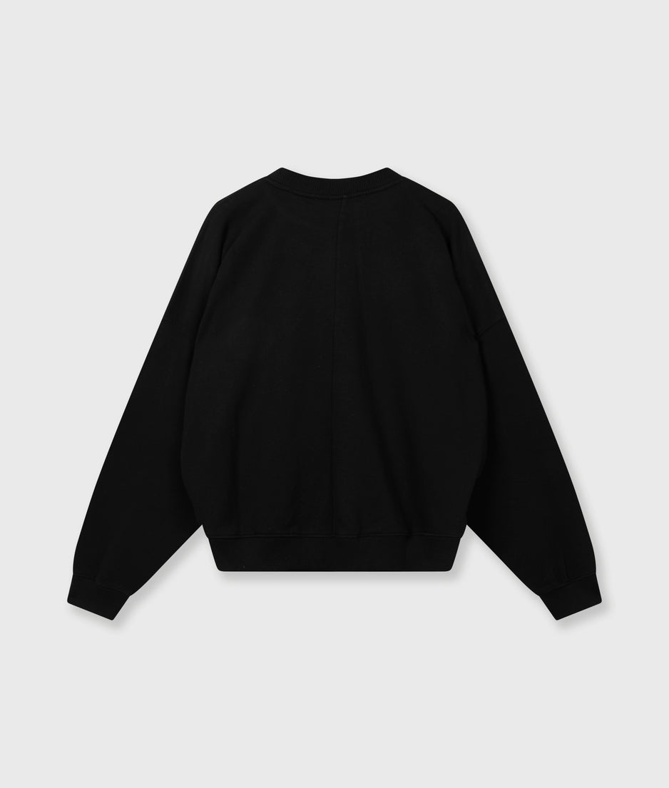 sweater pleat | black