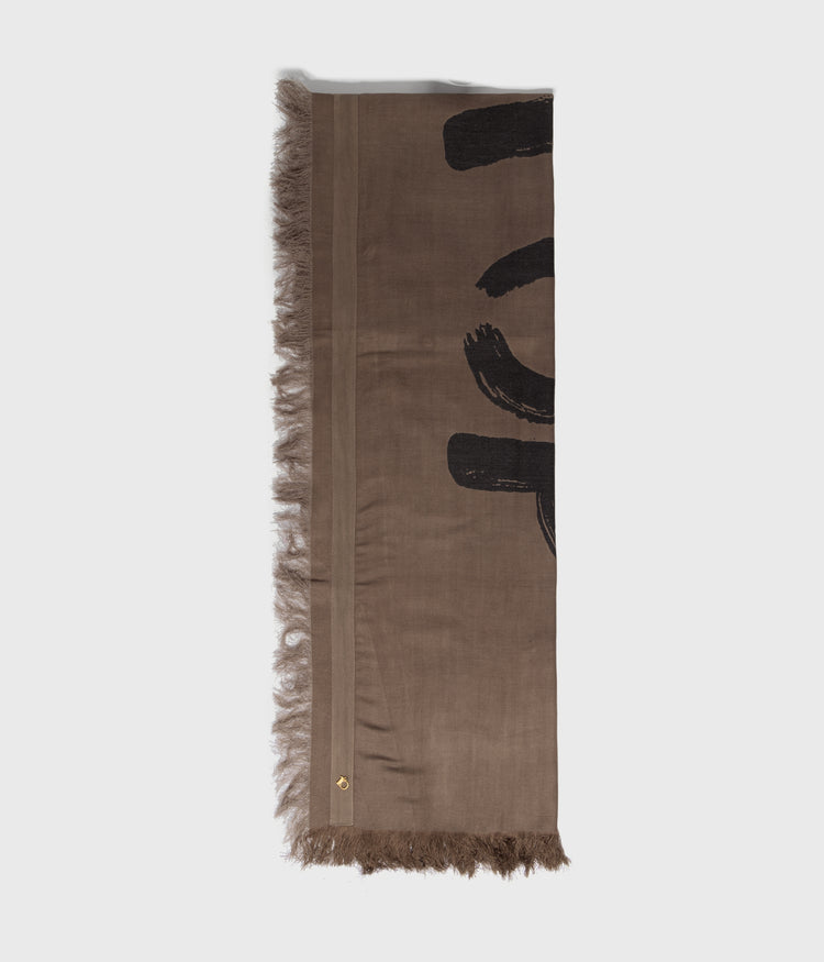 scarf love on top | moonrock