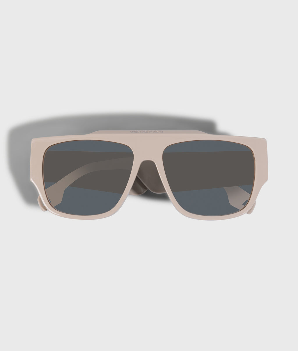 the iconic sunglasses | rope