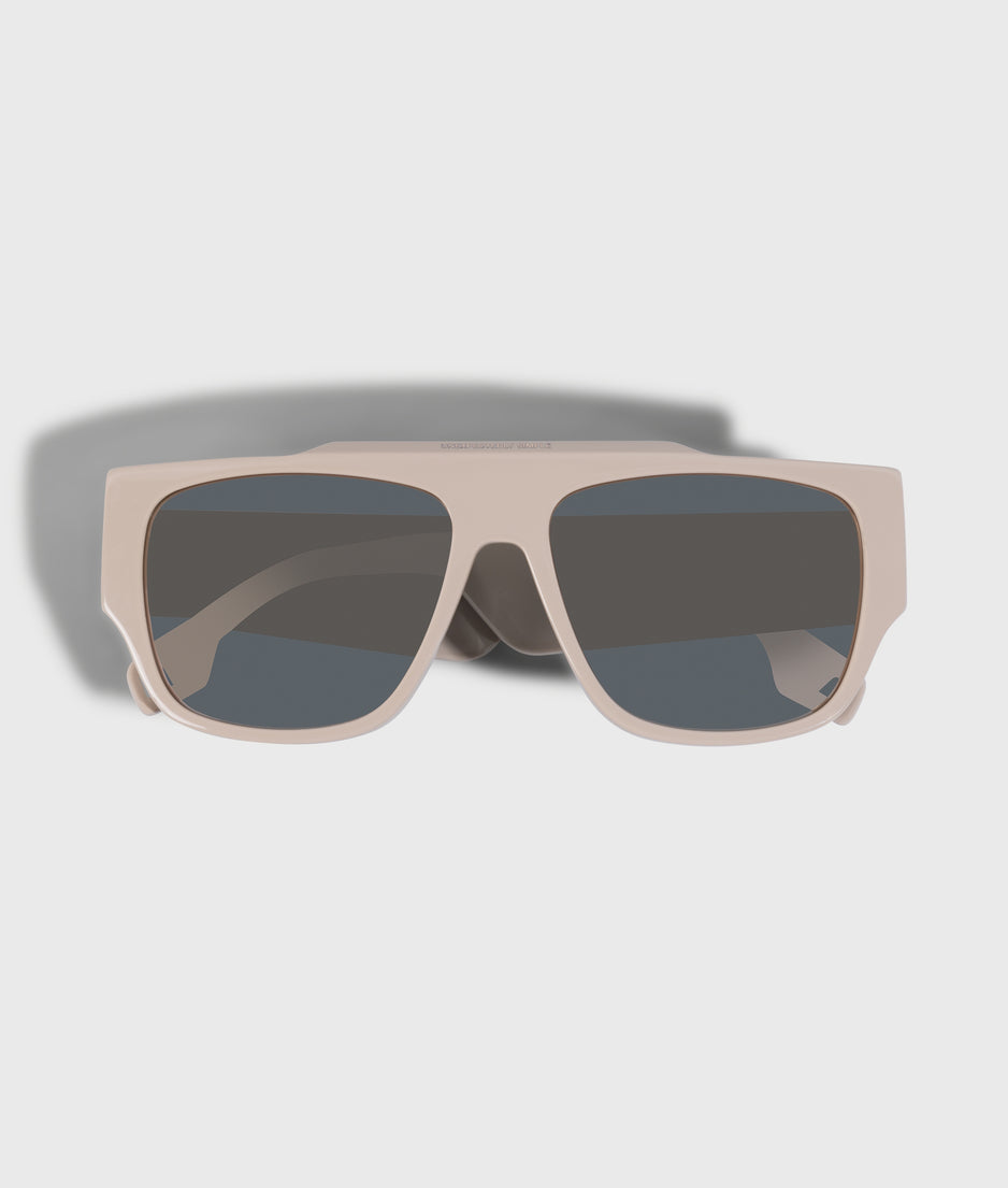 the iconic sunglasses | rope