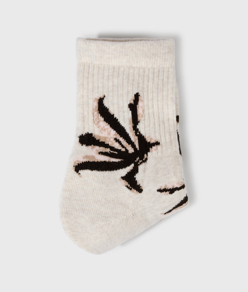 socks all-over flower | soft white melee