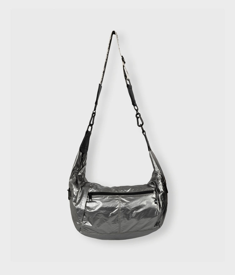metallic banana bag | silver