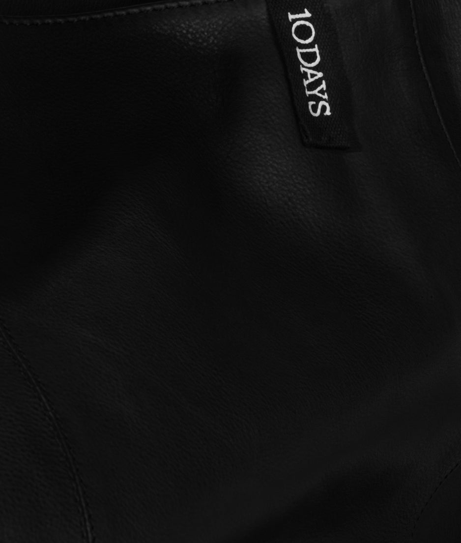 leather shopper | black