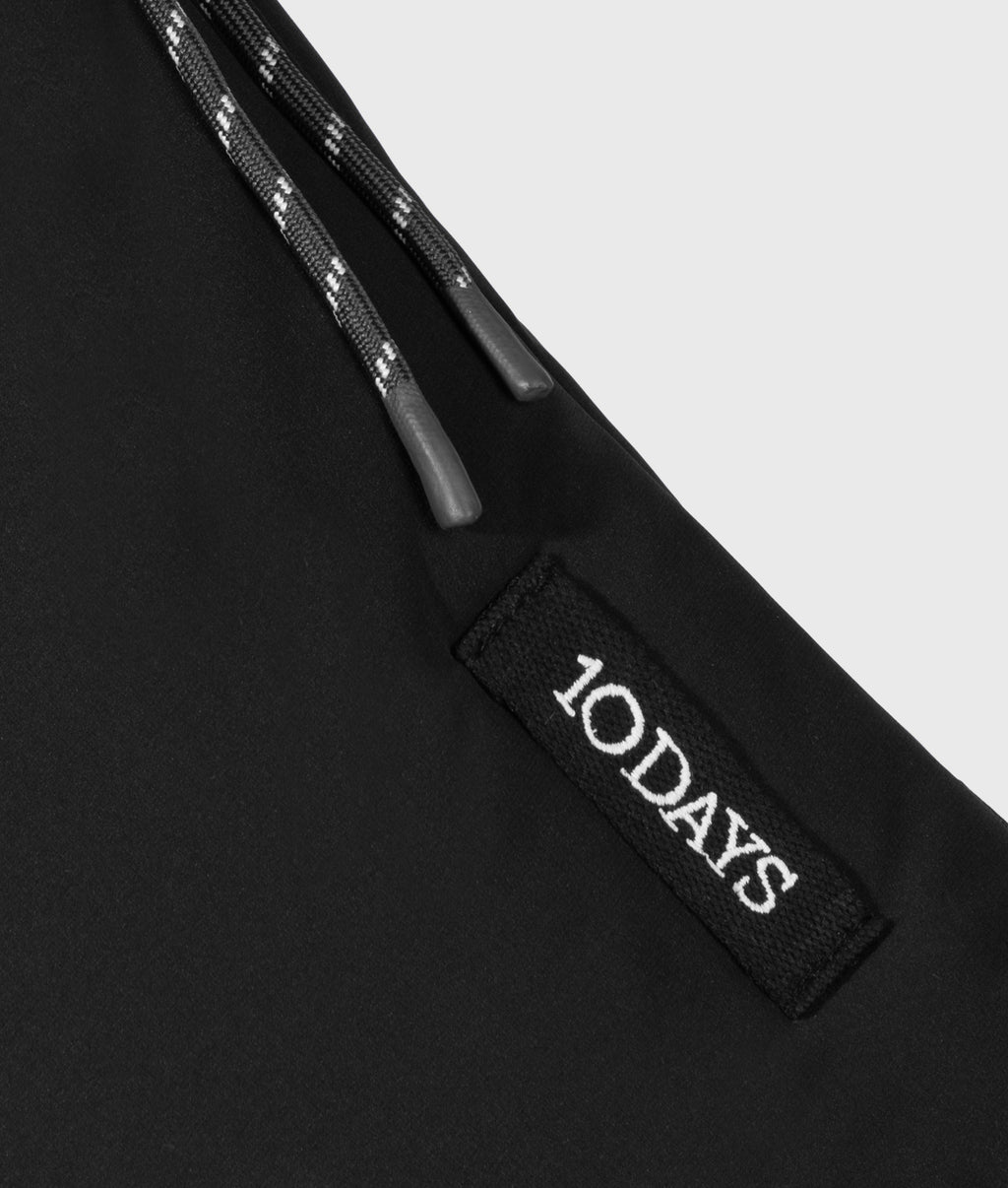 easy travel shoulder bag | black
