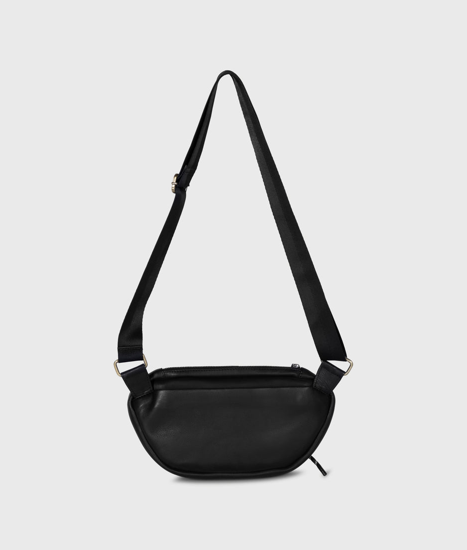 leather fanny pack | black