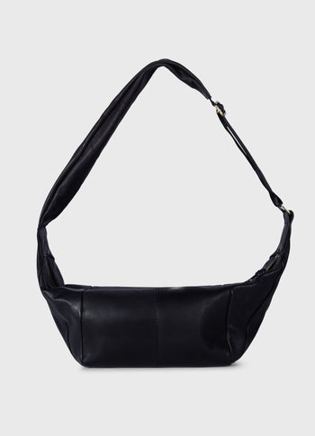 leather banana bag | black