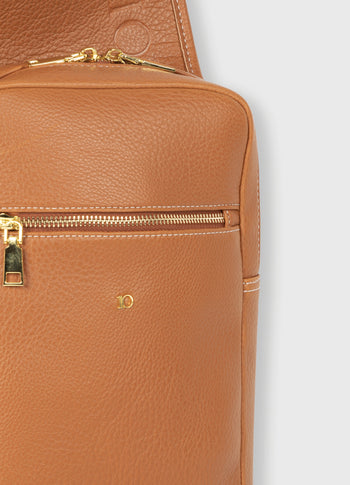cross body bag | saddle brown