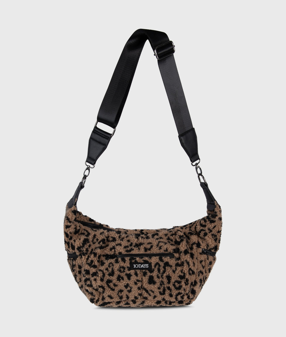banana bag leopard | dark fudge