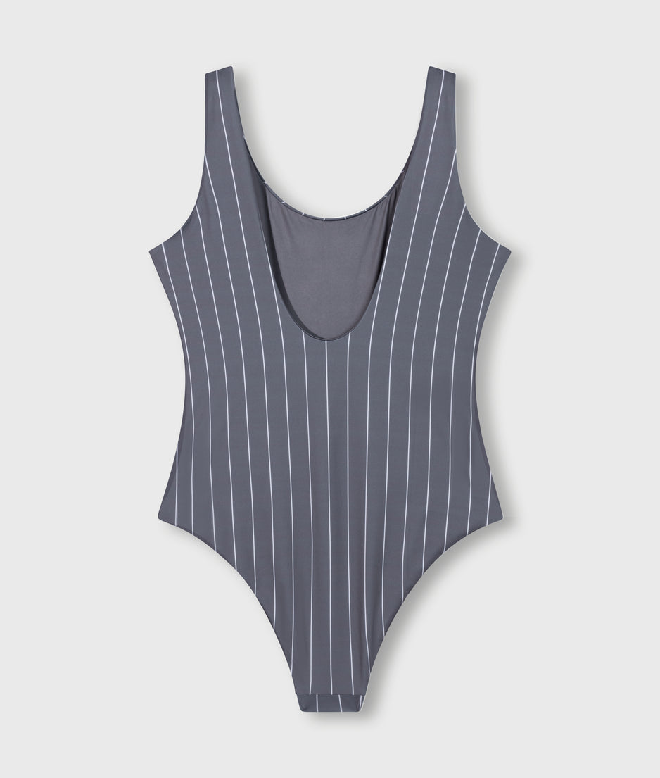 bathing suit stripes | oil