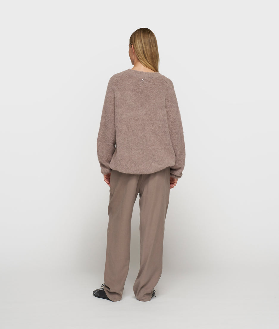 v-neck knit sweater | moonrock