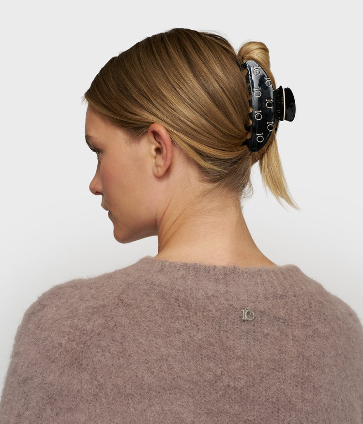 hair claw | black
