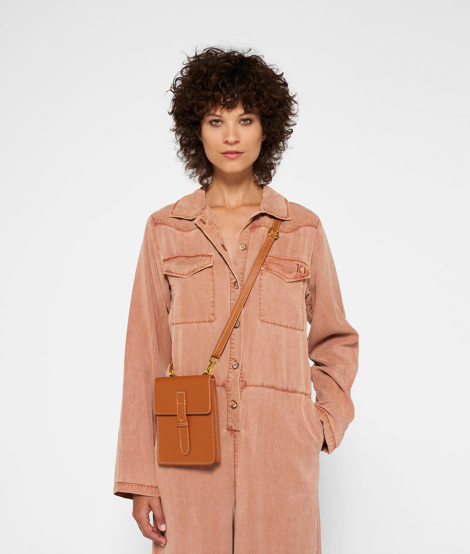 cross body pouch | saddle brown