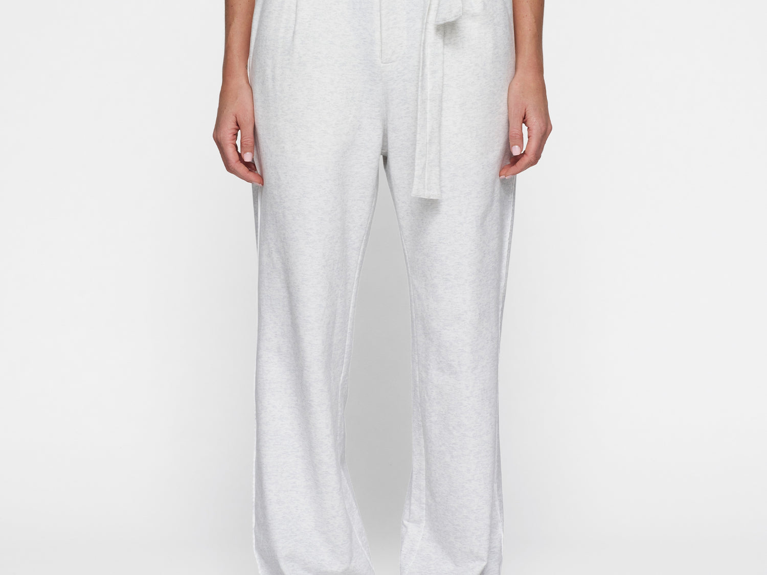belted wide leg jogger | white melee