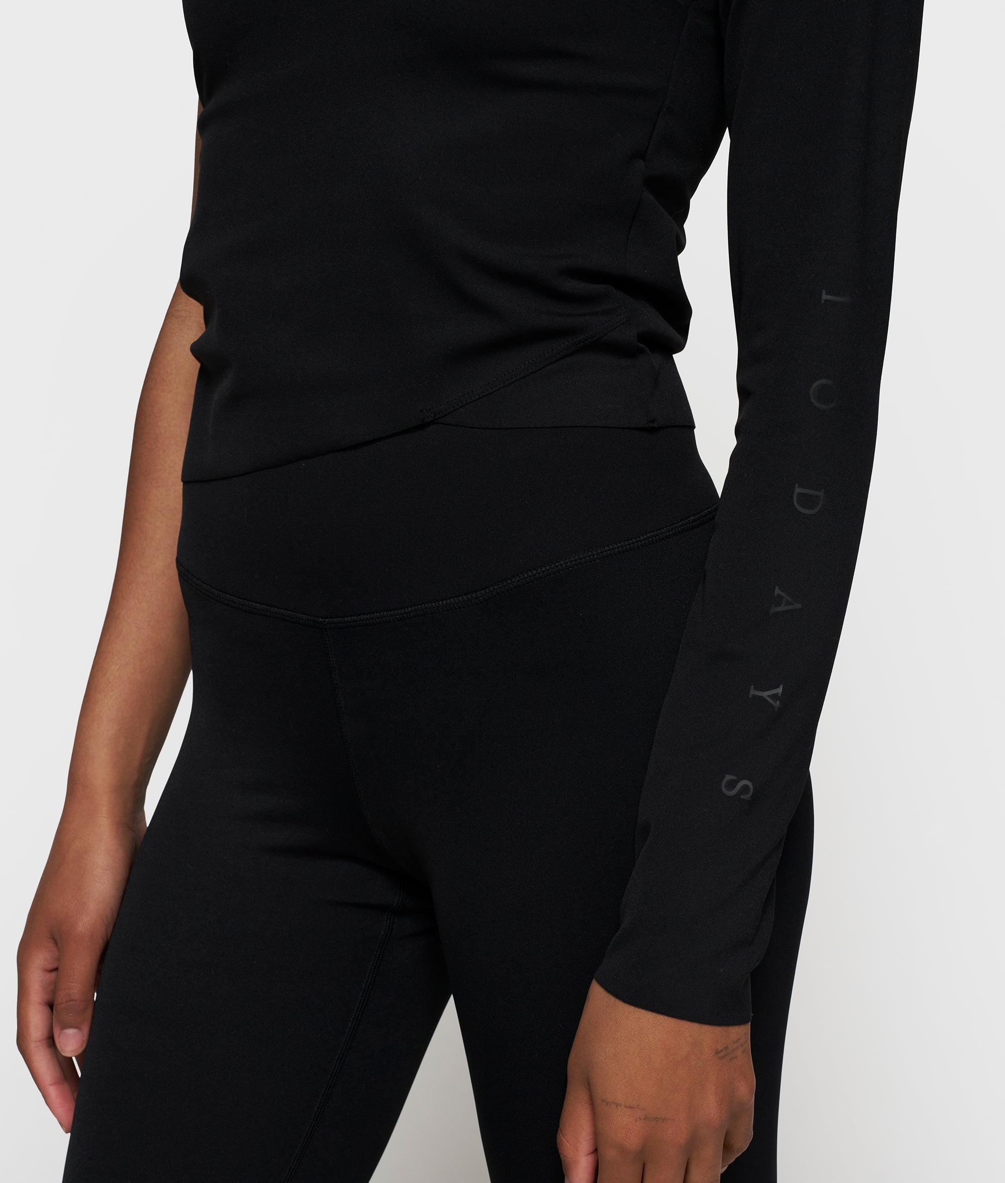 ★andar★ Sapna Yogini One Shoulder Long Sleeve Shivan One Shoulder Long Sleeve Padded Top (White